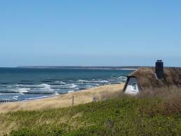 Kommodig Utkiek Modern Retreat