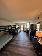 Grand Smokies Resort Lodge