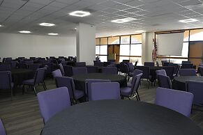 Grand Smokies Resort Lodge