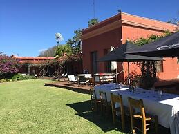Estancia La Violeta