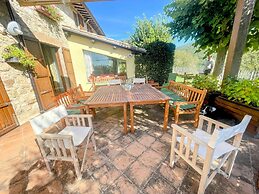 The Life of an Aristocrat on a Country Estate Stay in the Mansion Slee