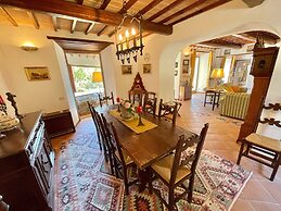 The Life of an Aristocrat on a Country Estate Stay in the Mansion Slee