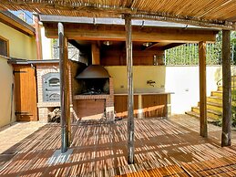 The Life of an Aristocrat on a Country Estate Stay in the Mansion Slee