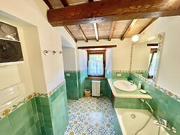 The Life of an Aristocrat on a Country Estate Stay in the Mansion Slee