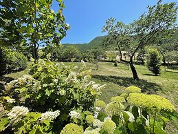 The Life of an Aristocrat on a Country Estate Stay in the Mansion Slee