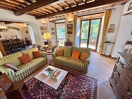 The Life of an Aristocrat on a Country Estate Stay in the Mansion Slee