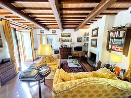 The Life of an Aristocrat on a Country Estate Stay in the Mansion Slee