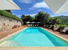 The Life of an Aristocrat on a Country Estate Stay in the Mansion Slee