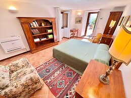 The Life of an Aristocrat on a Country Estate Stay in the Mansion Slee