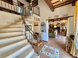 The Life of an Aristocrat on a Country Estate Stay in the Mansion Slee