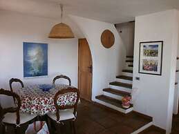 Donata Comfortable Holiday Residence