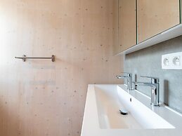 Cozy Apartment Near the Beach