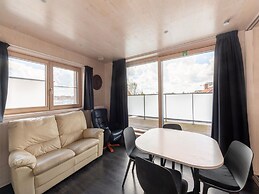 Cozy Apartment Near the Beach