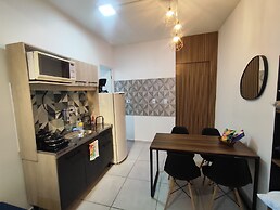 FlyNow Studios: Aeroporto, SP Expo e Metrô