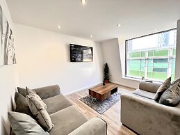 Captivating 2-bed Apartment in Liverpool