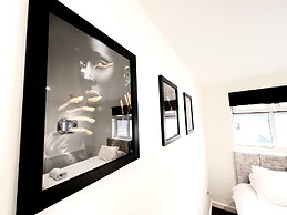 Captivating 2-bed Apartment in Liverpool