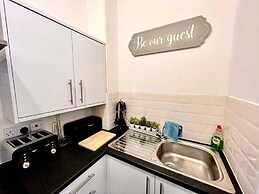 Lovely 2-bed Apartment in Liverpool