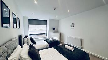 Inviting 2-bed Apartment in Liverpool