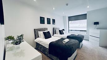 Inviting 2-bed Apartment in Liverpool