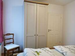 Dinkla 1 Comfortable Holiday Residence