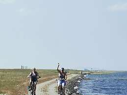 Dinkla 1 Comfortable Holiday Residence