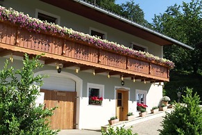 Apartment in Schwalbenhof Farm