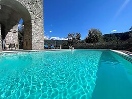 A Charming Stay in Casola in Lunigiana
