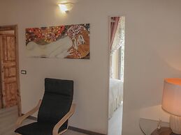 A Charming Stay in Casola in Lunigiana