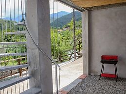 A Charming Stay in Casola in Lunigiana