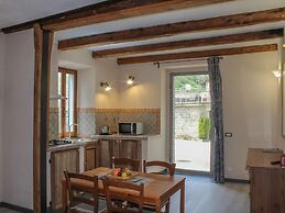 A Charming Stay in Casola in Lunigiana