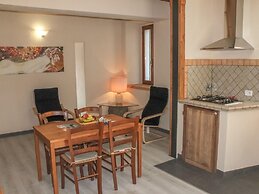 A Charming Stay in Casola in Lunigiana