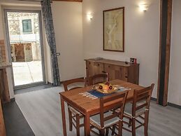 A Charming Stay in Casola in Lunigiana