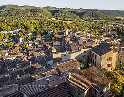 Studio in Greoux-les-bains Near Lakes