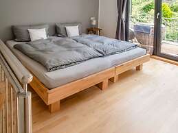 Romantic Apartment With Balcony