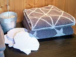 Romantic Apartment With Balcony