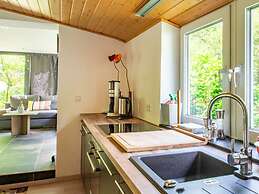 Romantic Apartment With Balcony