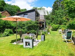 Romantic Apartment With Balcony