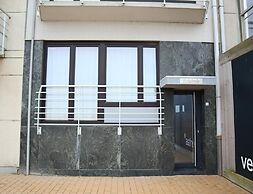 Apartment in Nieuwpoort With sea View
