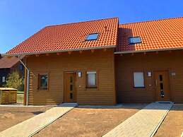 Woodland Modern Retreat