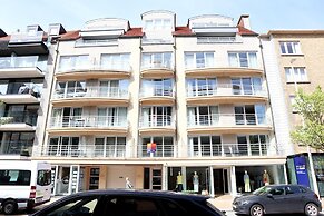 Apartment in Nieuwpoort With Terrace