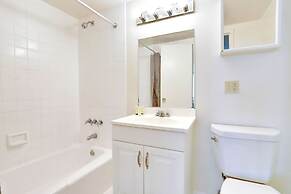 Restful Stay in DC Apartments