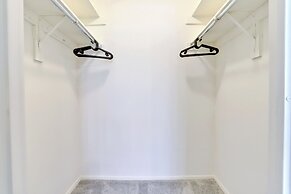 Restful Stay in DC Apartments