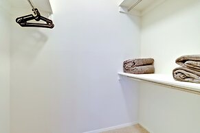 Restful Stay in DC Apartments