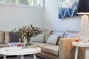 Hilton Hideaway by Avantstay Private Pool, Walk to Beach