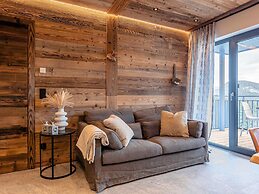 Apartment With Shared Infinity Pool