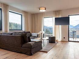 Apartment With Shared Infinity Pool