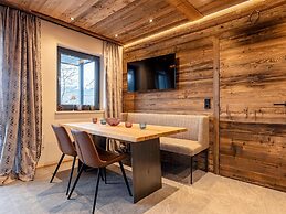 Apartment With Shared Infinity Pool