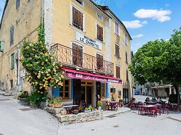 Holiday Home in Saint-julien-du-verdon With Garden