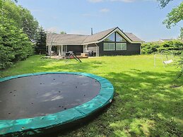 14 Person Holiday Home in Vaeggerlose