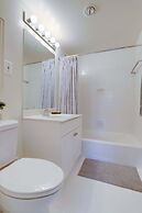 Beautiful & Spacious Apt in Crystal City